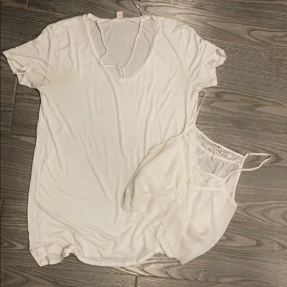 ***WHITE DUO BUNDLE *** 2 white tops